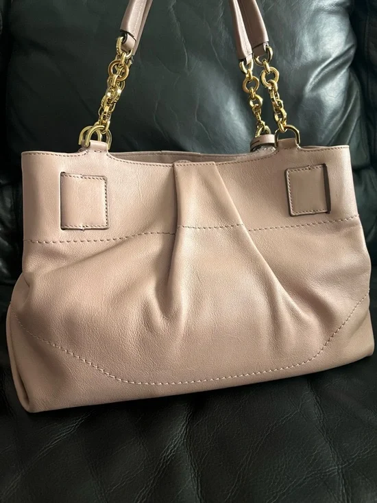 Salvatore ferragamo - Picture 4 of 13